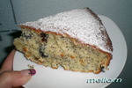 Сдобный пирог с изюмом и маком