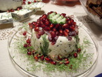 сырный салат с зернами граната