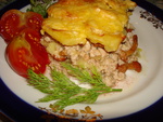 Картофель, запеченный с мясом и грибами