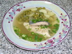 Рыбный суп с зеленым горошком