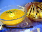 Морковно-имбирный суп-пюре 