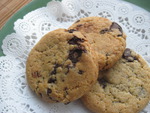 Chocolate Chip Cookies (Thin, Chewy & Puffy)