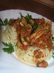 Спагетти с морскими гадами