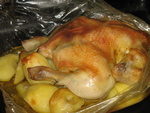 Курица с картошкой запеченая в рукаве