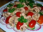 Овощной салат с быстромаринованными шампиньонами