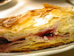 Пирог с вишней и коньяком