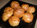 Гужер (Gougeres ) - французские заварные сырные шарики