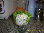 Салат из морепродуктов с авокадо