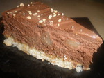Шоколадно-карамельный торт-мусс с грушами