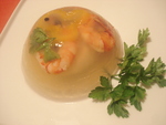 Яйцо-пашот с креветками в желе