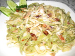 Паста с тунцом (Tagliatelle with tuna and sun dried tomatoes)