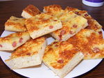 Пирог с колбаской