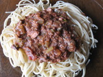 Спагетти с соусом из тунца 