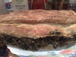 Слоеный пирог со шпинатом и сыром сулугуни