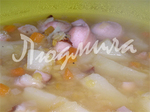 Суп из чечевицы с корейкой и сосисками