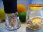Соль с ароматом апельсина и имбиря (ароматная приправа к салатам)